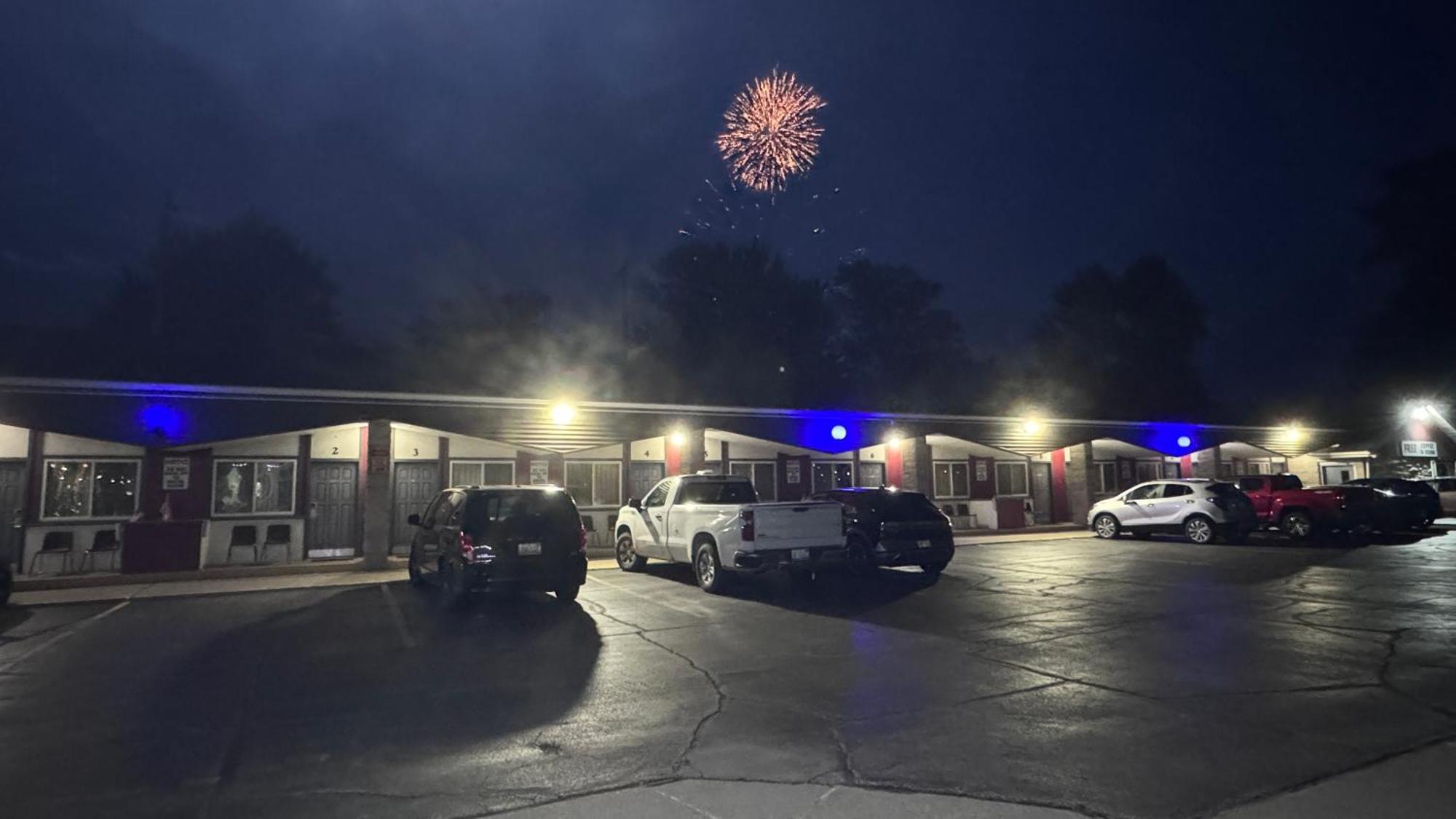 Trail Motel