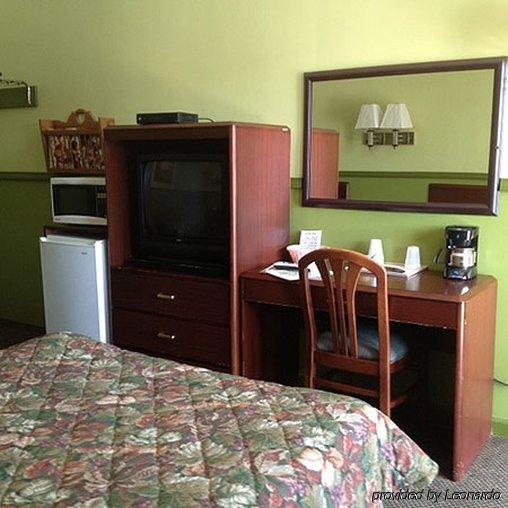 Trail Motel *