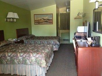 Trail Motel *